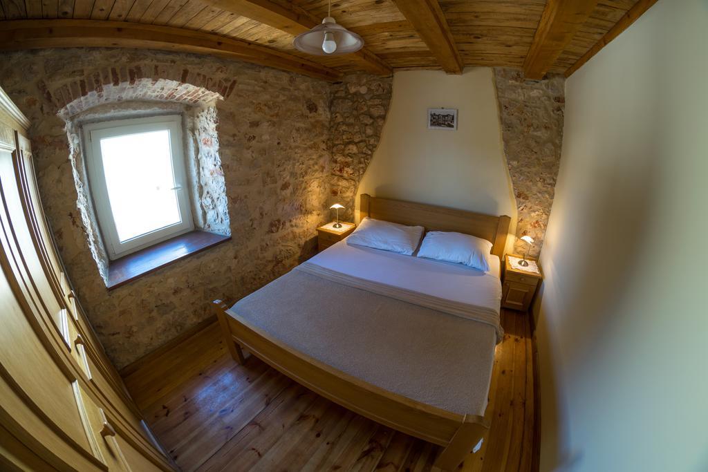 Ducina Apartments Milna  Exterior foto